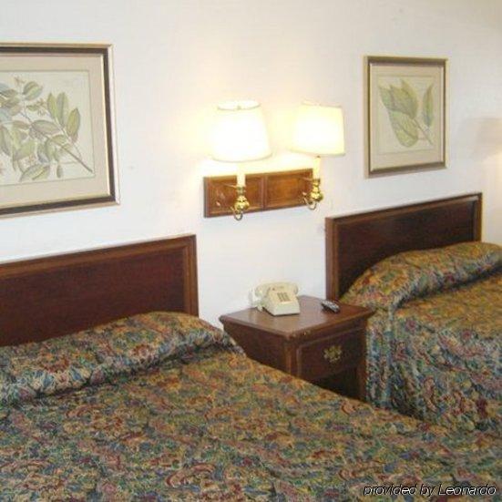 Hometown Inn And Suites Elk City Chambre photo